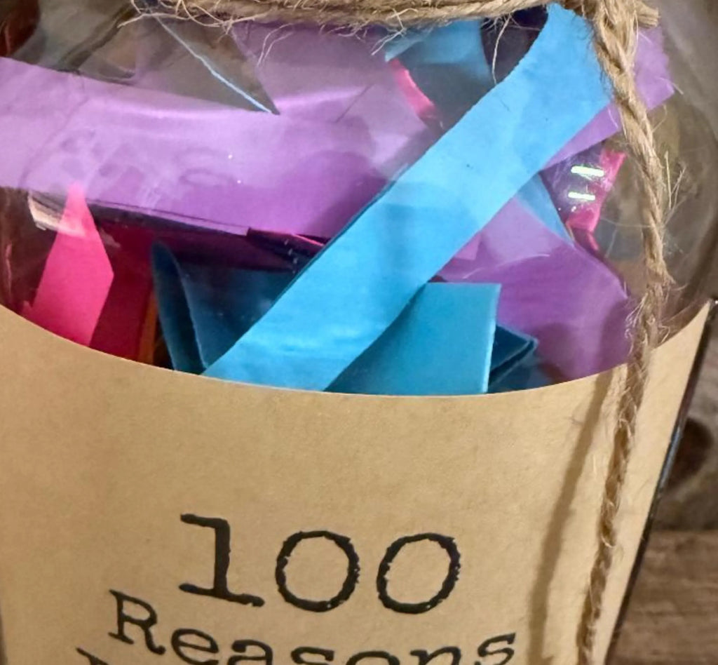 100 Reasons I Love You Jar – Anniversary Keepsake, Romantic Notes for Couples